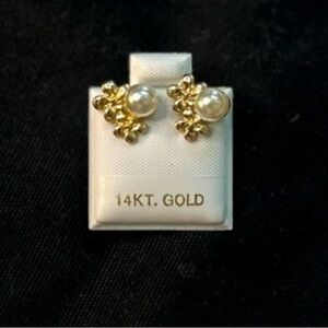 14KT fresh cultured  Pearl Earrings in solid gold